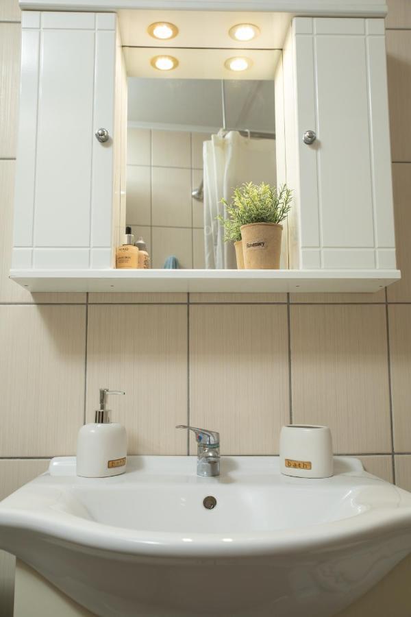 Warm Studio Apartment In Heraklion Extérieur photo